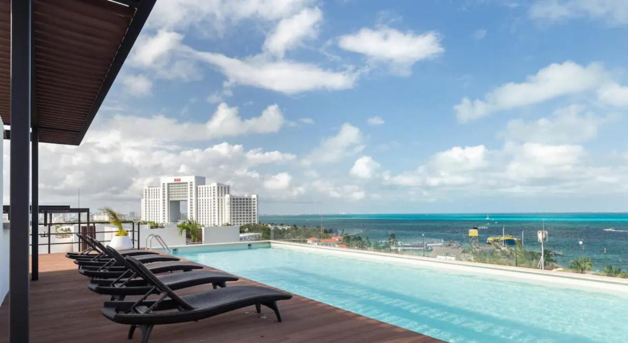 Elegant Apartment Well Located In The Hotel Zone Of Cancún Exteriör bild