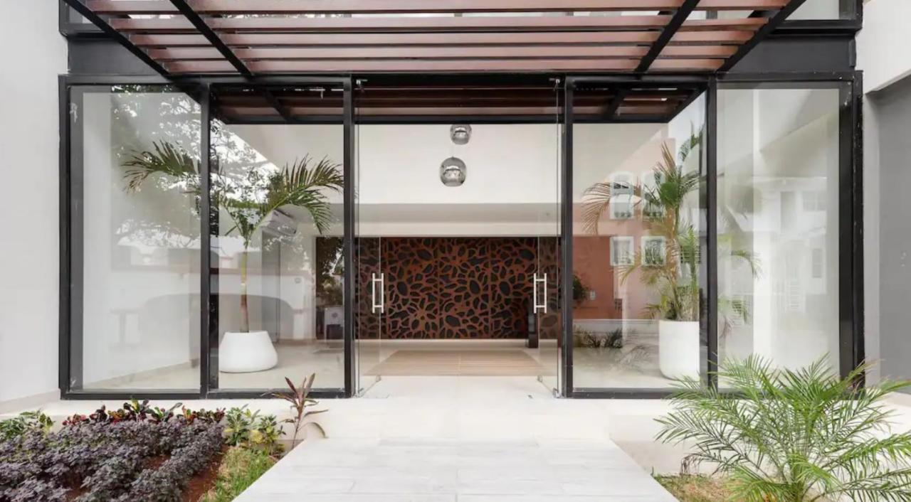 Elegant Apartment Well Located In The Hotel Zone Of Cancún Exteriör bild